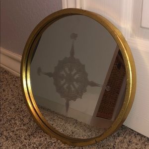 Mirror with decal